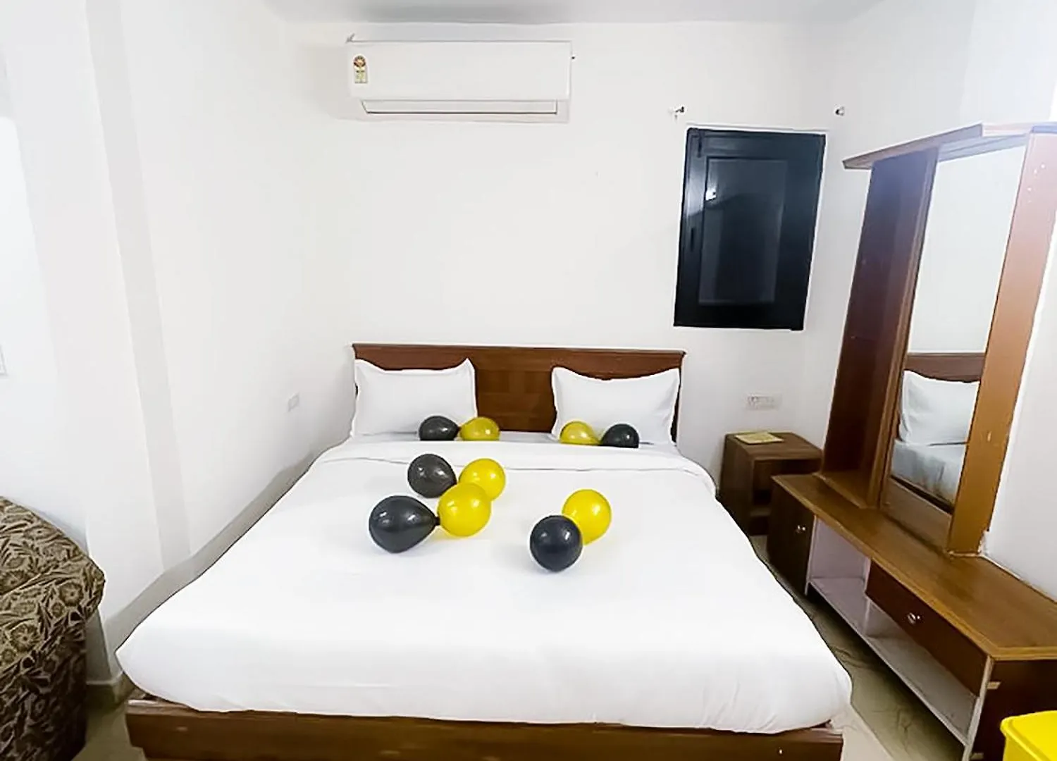 C-49 Hauz Khas Inn Hotel New Delhi